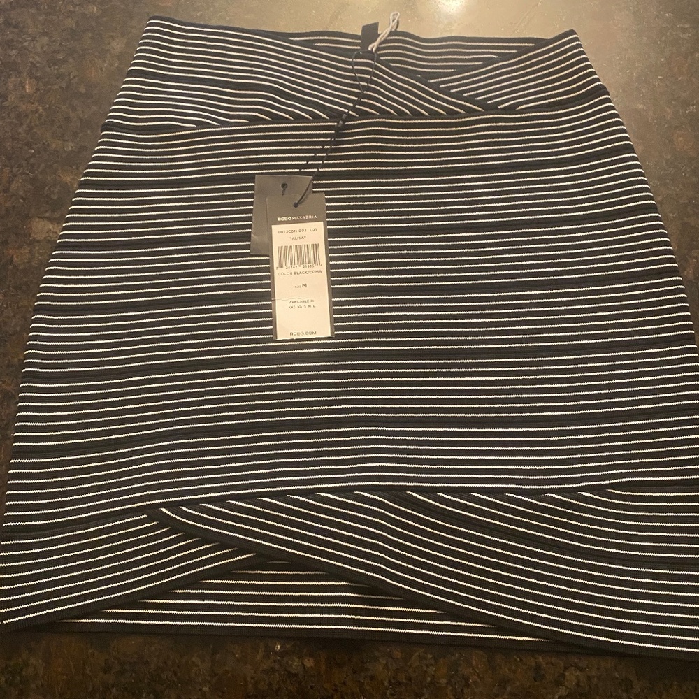 BCBGMAXAZARIA Alisa Bandage Skirt